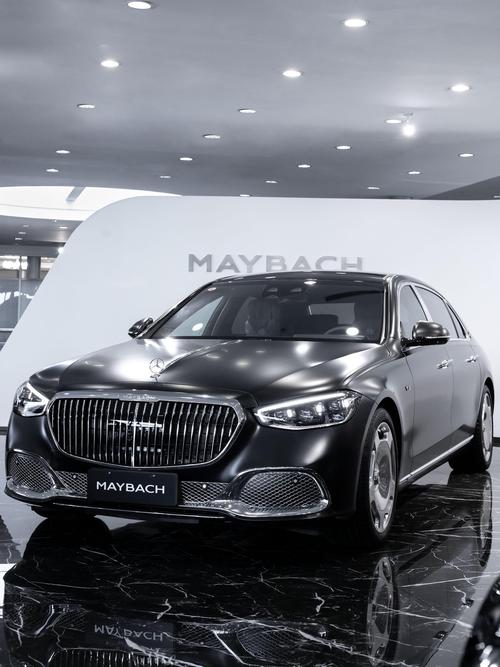 佛山126岚图汽车的售后服务让用户无忧出行，迈巴赫未来的豪华车趋势